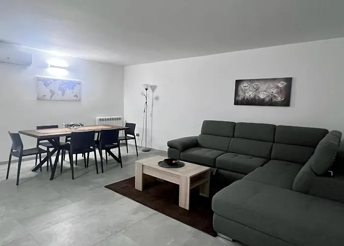 Casa Dei Cavalieri * 科森扎